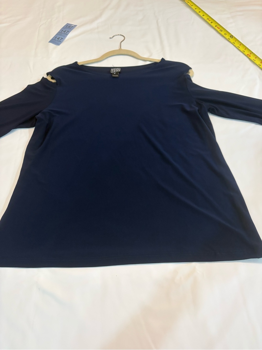 Clara Sun Woo Navy Open Shoulder Top. — Medium